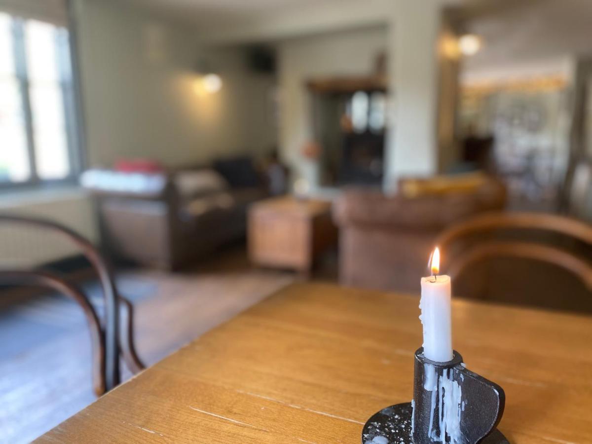 The Dukes Hotel Leighton Buzzard Bagian luar foto