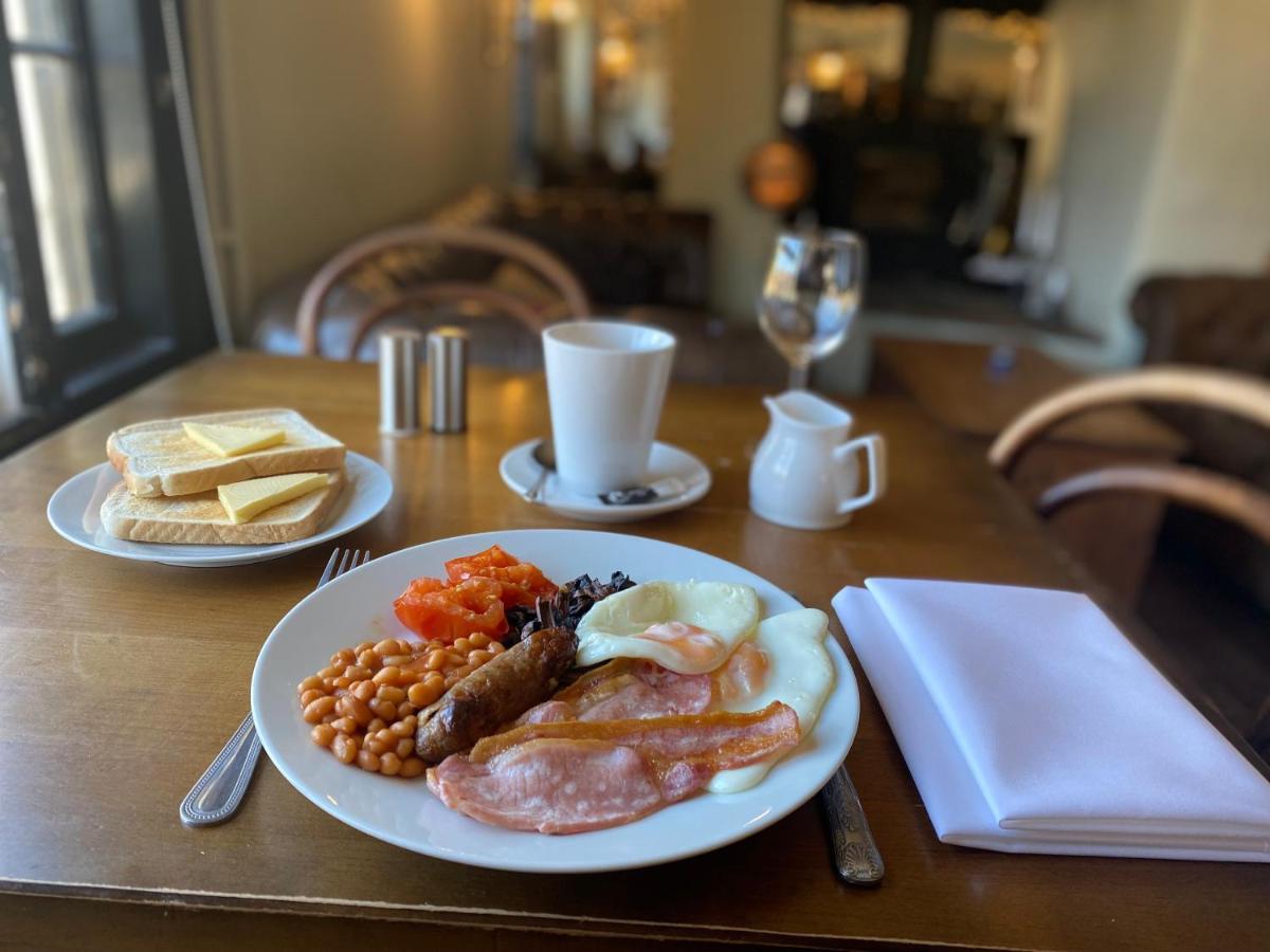The Dukes Hotel Leighton Buzzard Bagian luar foto