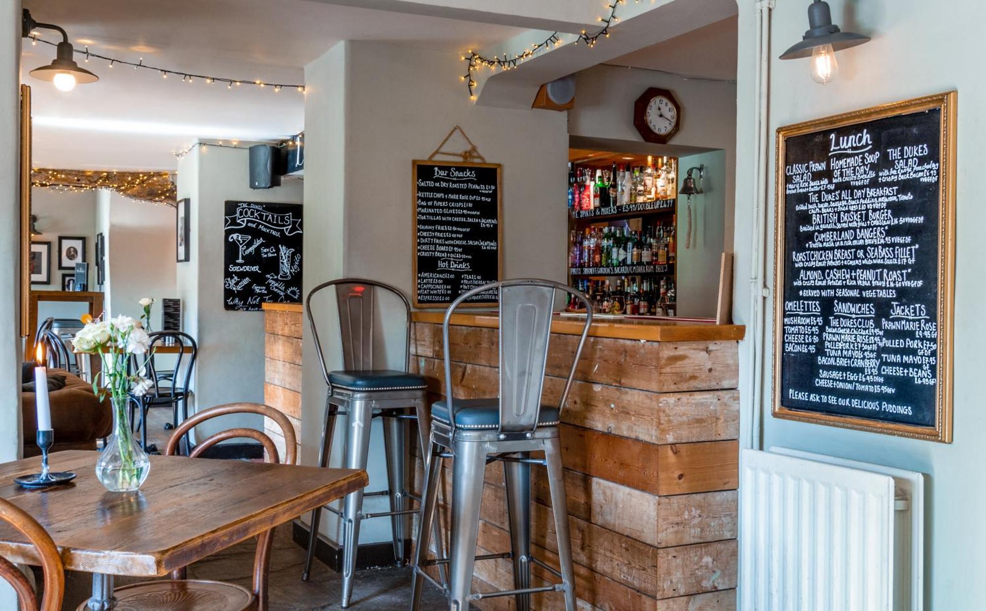 The Dukes Hotel Leighton Buzzard Bagian luar foto